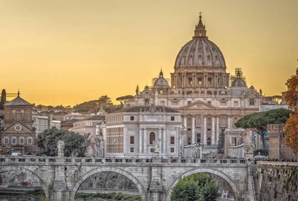 Apartment New! Completely Renovated In Vatican! Rom